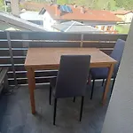 Apartman Valdi *