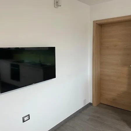 Valdi Apartman Tolmin